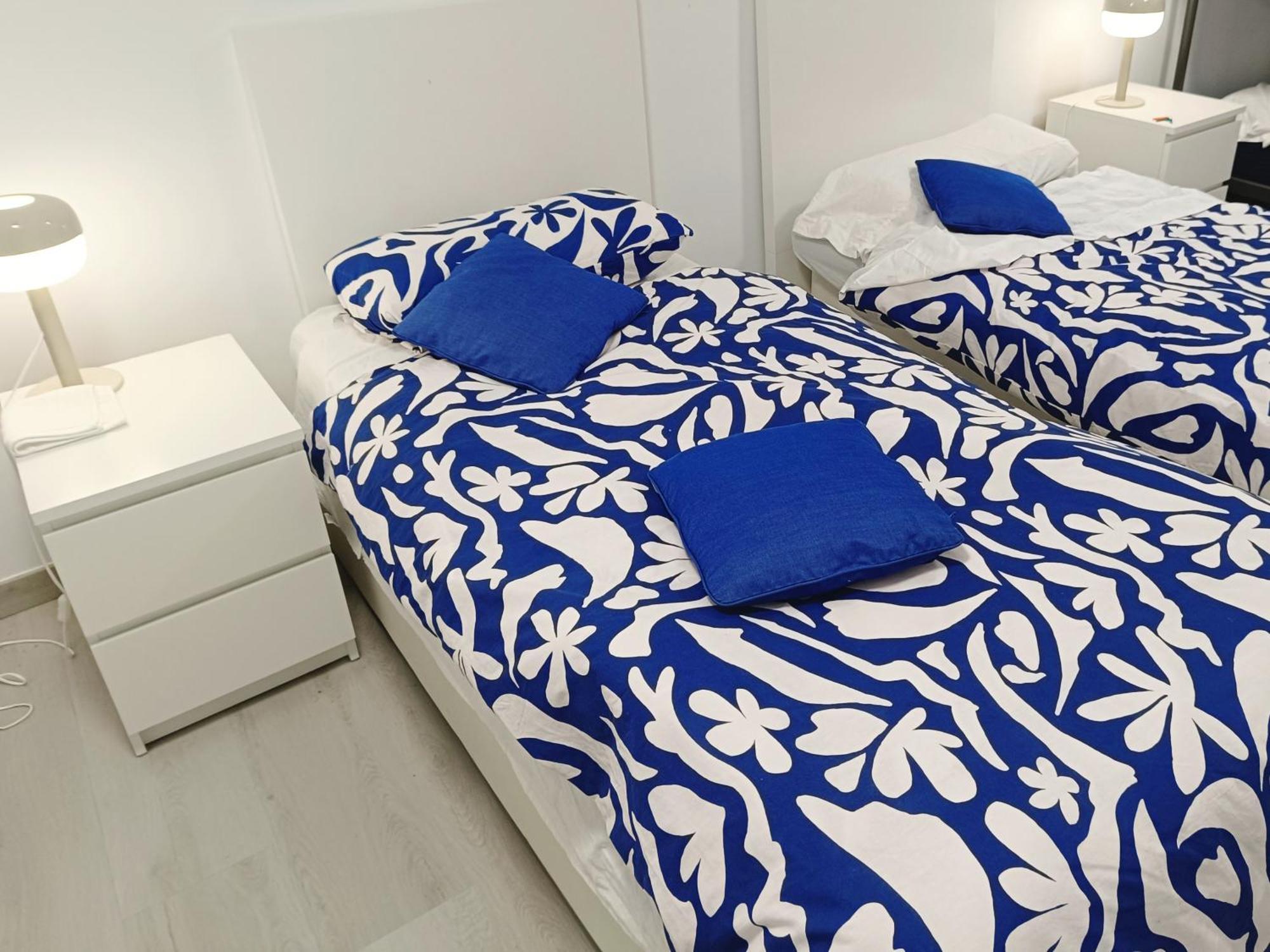 -Hostel Latimoamericano Masculino II Madrid Bagian luar foto